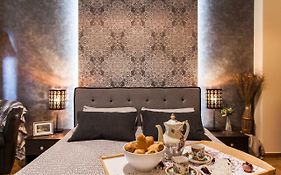 Best Private Safe Rooms With Shared Kitchen & Bath